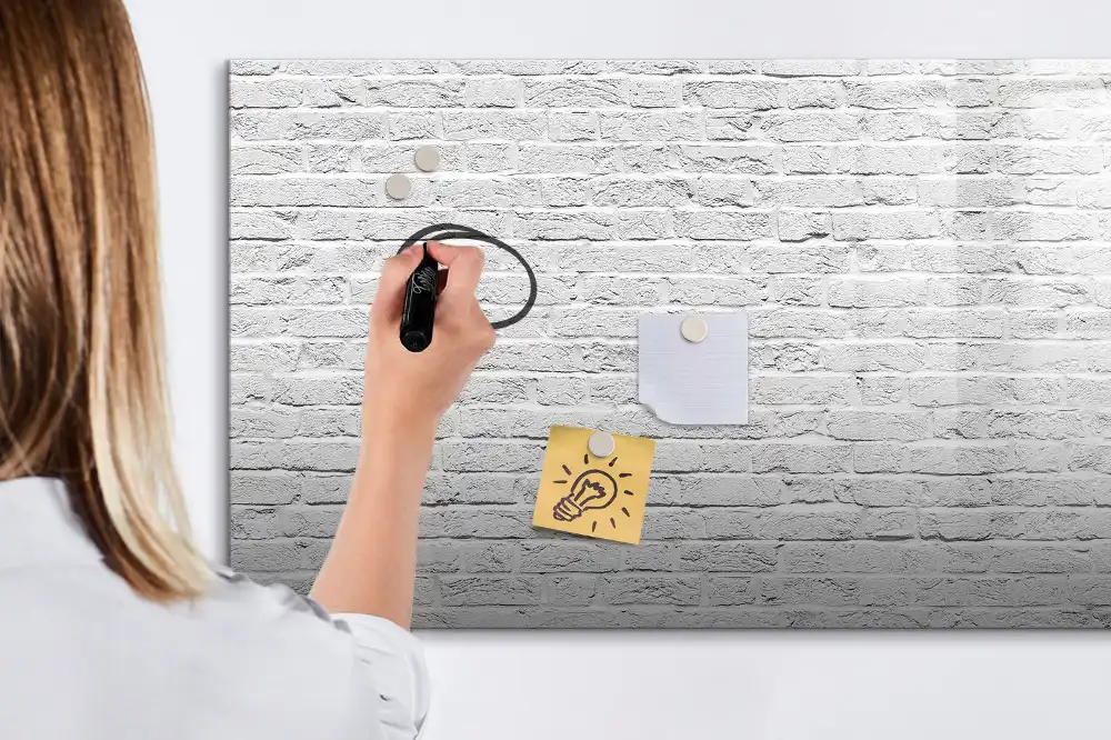 Tableau magnétique pour dessin motif mur de briques classique