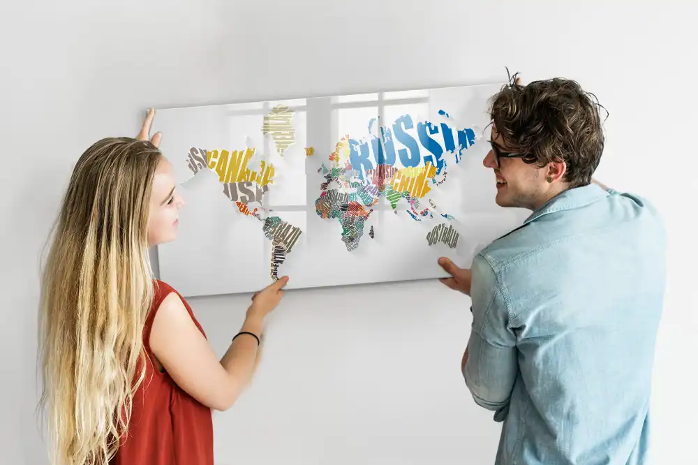 Tableau blanc magnétique effaçable à sec avec carte du monde