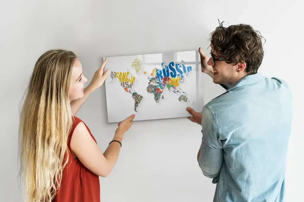 Tableau blanc magnétique effaçable à sec avec carte du monde
