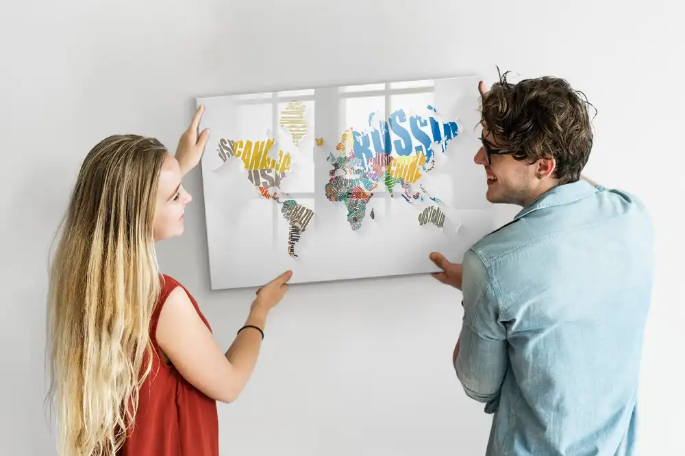 Tableau blanc magnétique effaçable à sec avec carte du monde