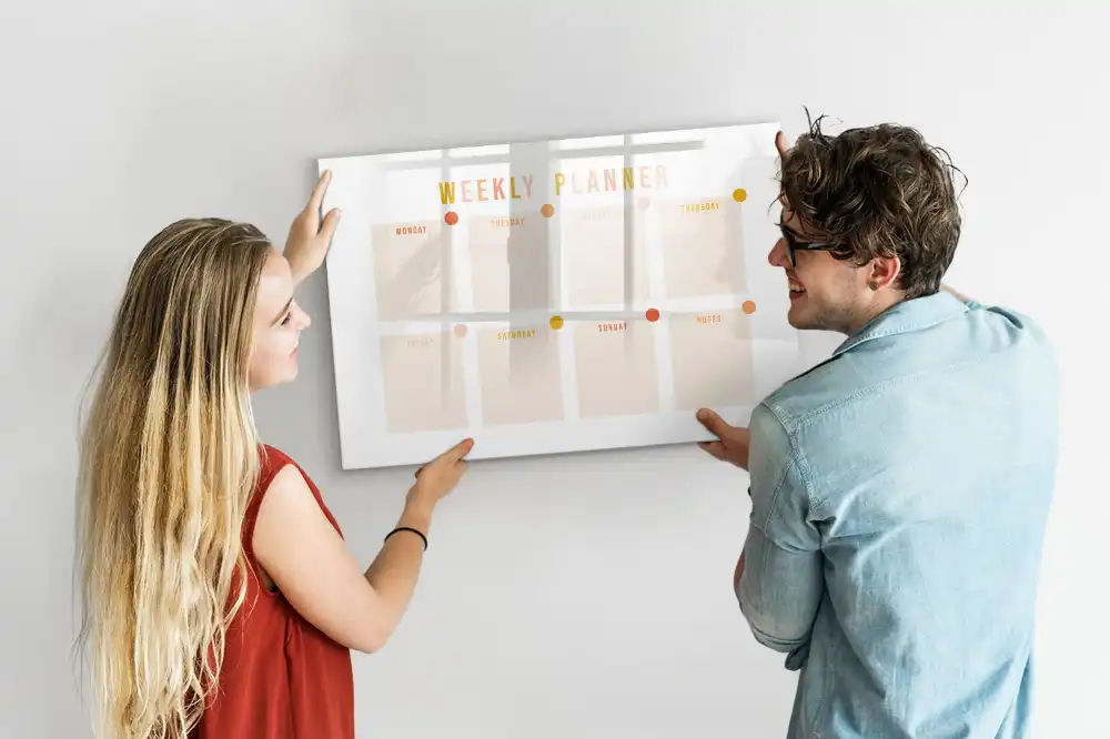 Tableau magnétique hebdomadaire pour organisation du temps de travail