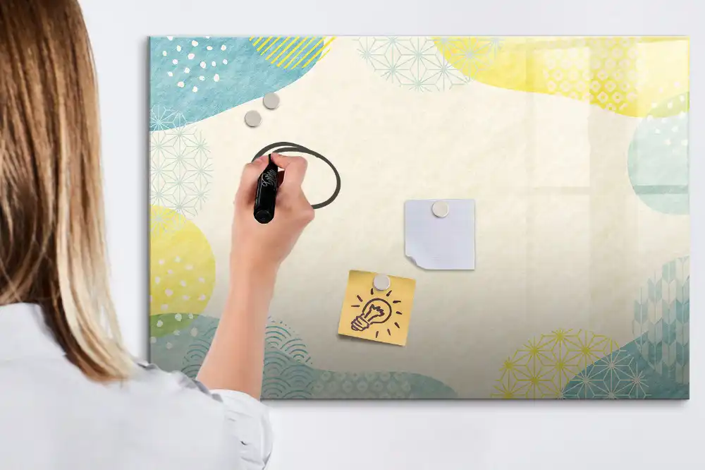 Tableau magnétique à dessiner avec bordure à motifs graphiques