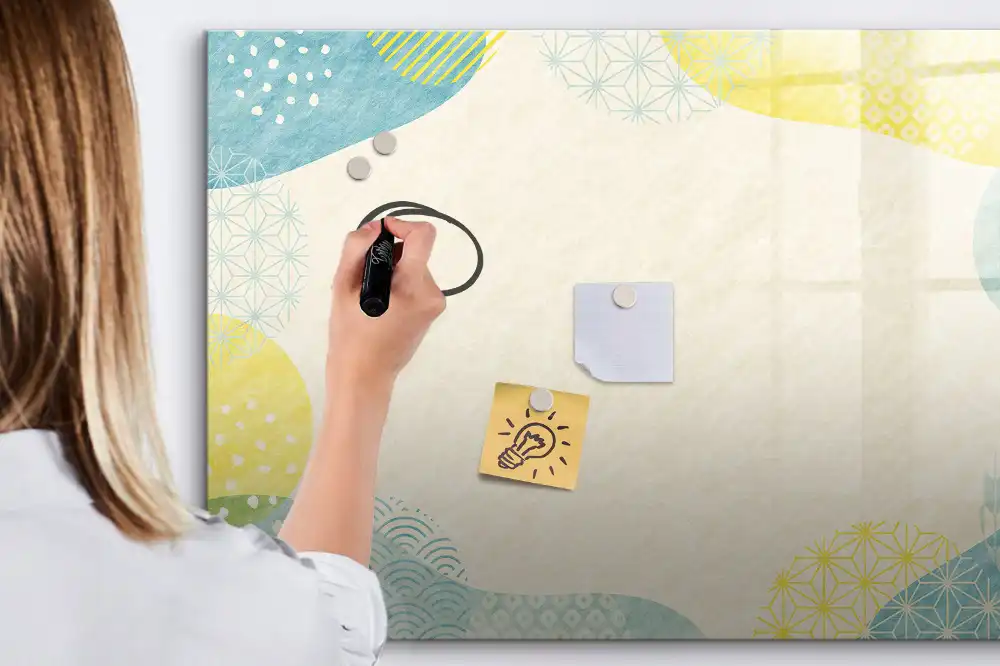 Tableau magnétique à dessiner avec bordure à motifs graphiques