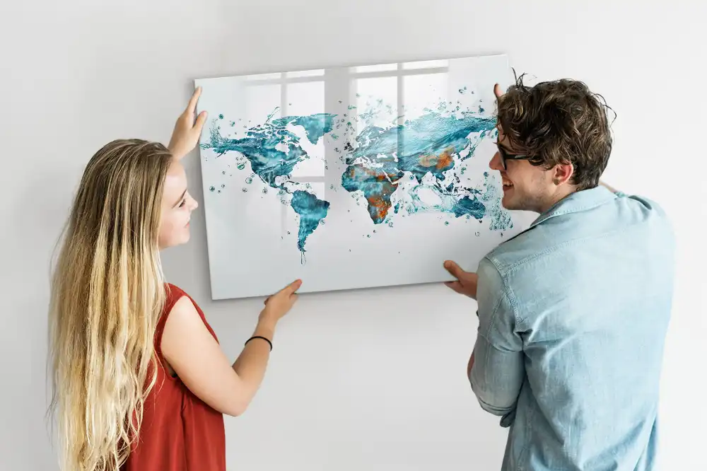 Tableau magnétique effaçable en forme de mappemonde
