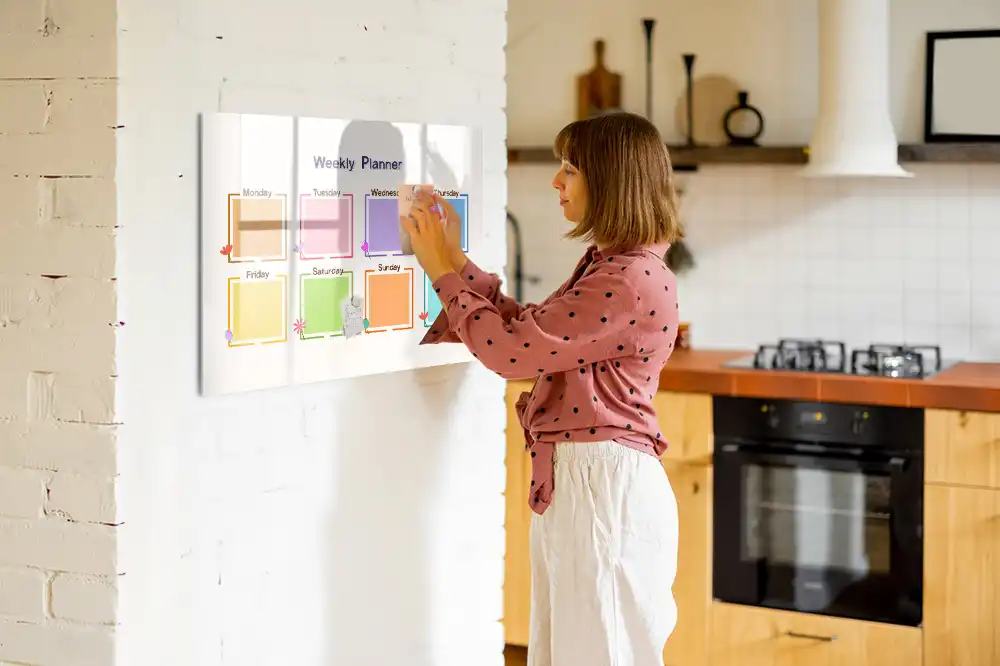 Tableau magnétique hebdomadaire pour planification