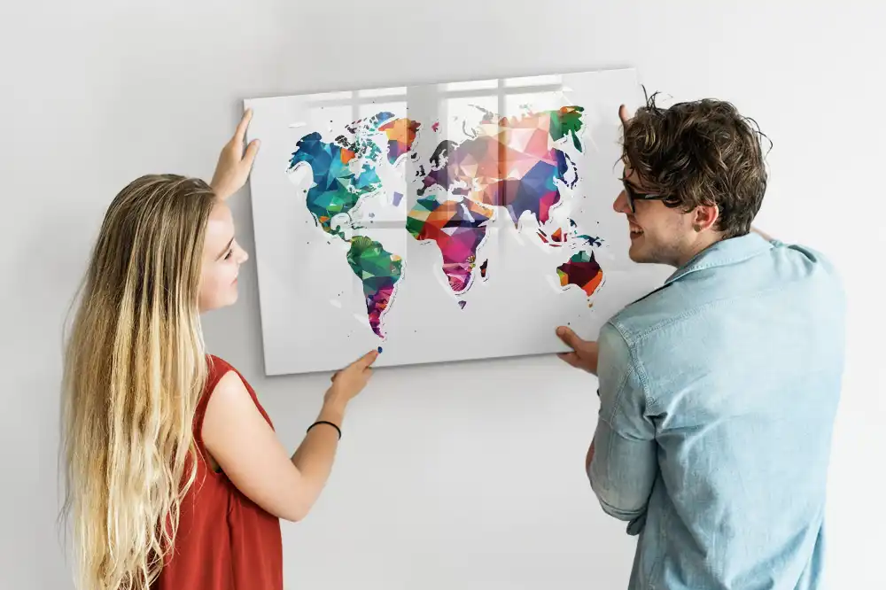 Tableau magnétique à dessiner avec grille géométrique en triangles
