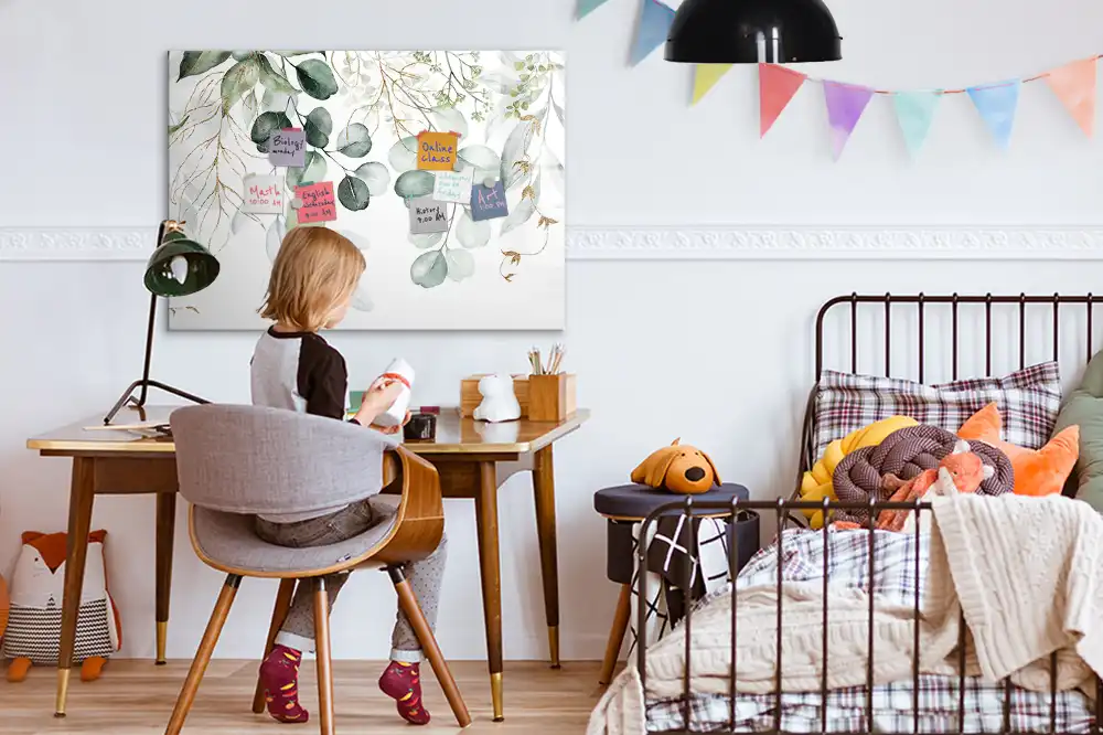 Tableau blanc magnétique effaçable à sec avec pots de plantes suspendus