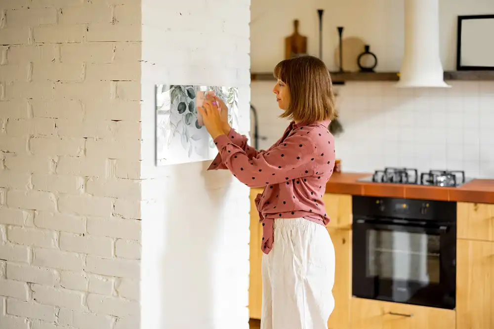 Tableau blanc magnétique effaçable à sec avec pots de plantes suspendus