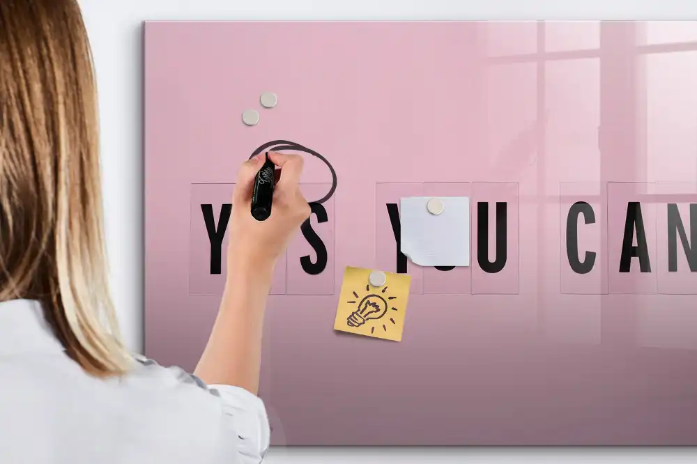 Tableau magnétique effaçable pour organisation