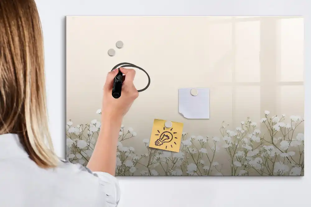 Tableau magnétique à dessiner motif boutons floraux en pleine floraison