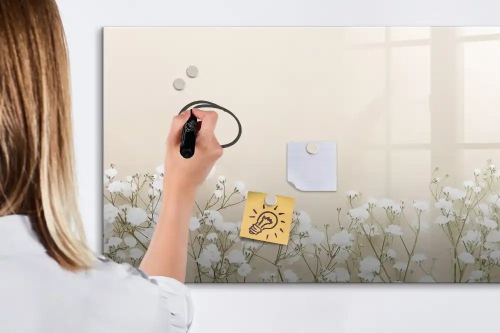 Tableau magnétique à dessiner motif boutons floraux en pleine floraison