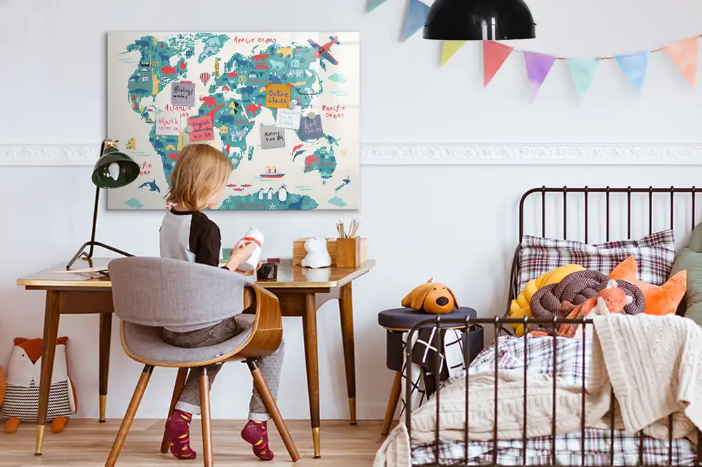 Tableau magnétique pour enfants avec carte du monde illustrée