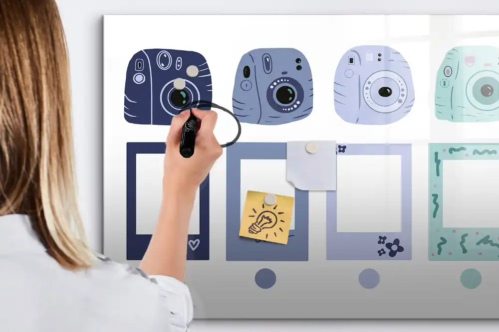 Tableau blanc magnétique effaçable à sec avec cadre style Polaroid