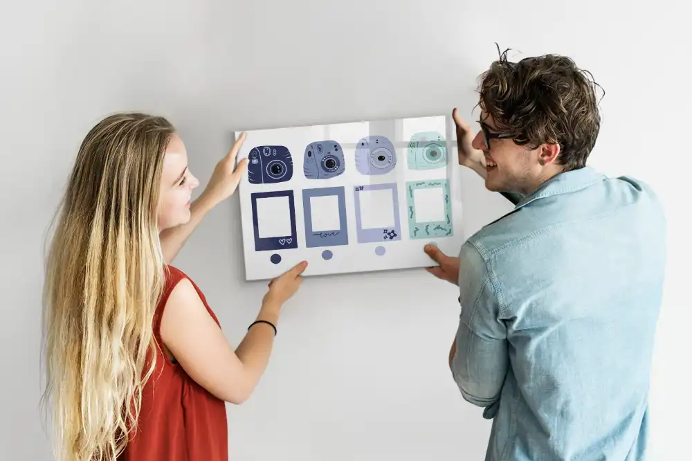 Tableau blanc magnétique effaçable à sec avec cadre style Polaroid