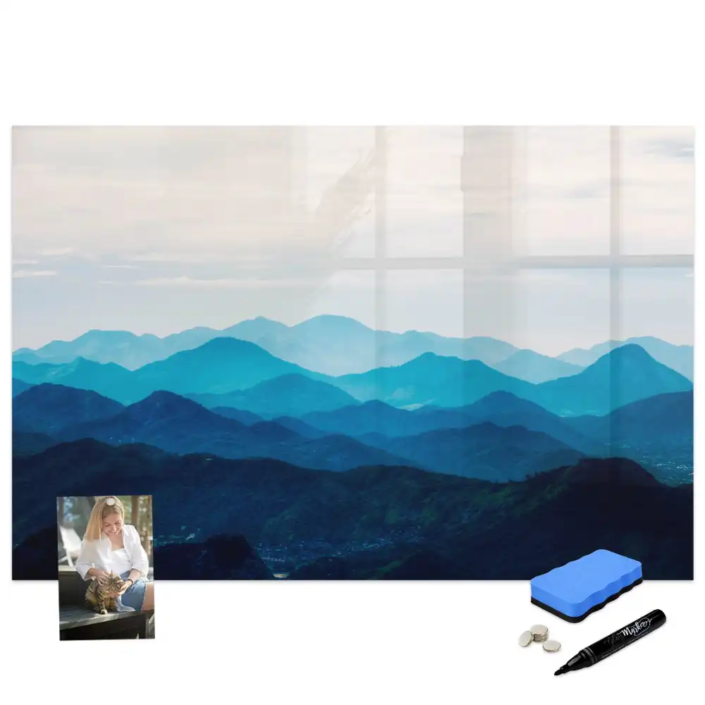 Tableau blanc magnétique effaçable à sec avec motif de montagne à l'aquarelle
