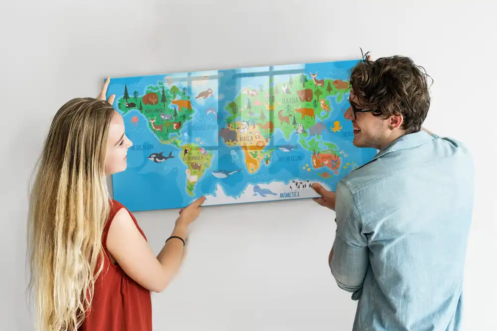 Tableau blanc magnétique effaçable à sec avec carte du monde