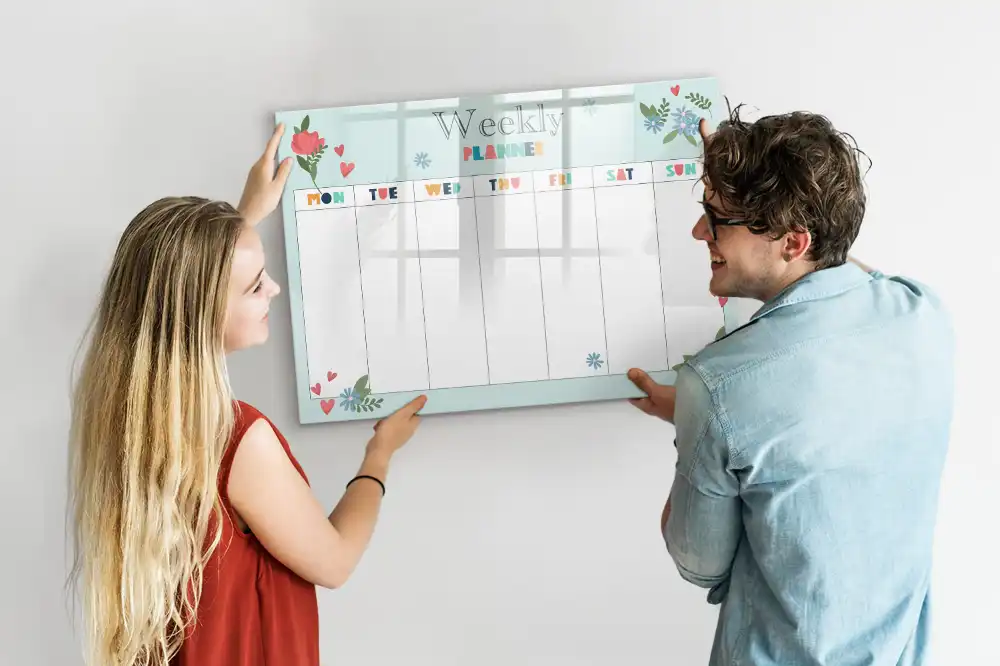 Tableau magnétique effaçable pour l'organisation hebdomadaire