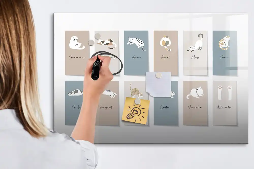 Tableau blanc magnétique avec calendrier motif chat effaçable à sec