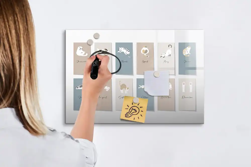 Tableau blanc magnétique avec calendrier motif chat effaçable à sec