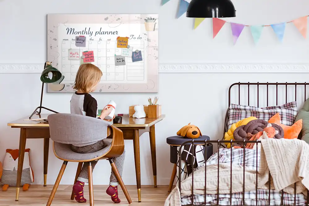 Tableau blanc magnétique effaçable à sec avec calendrier mensuel