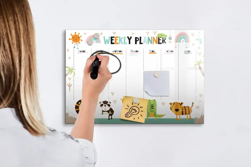 Tableau blanc magnétique effaçable à sec avec calendrier hebdomadaire motif animaux
