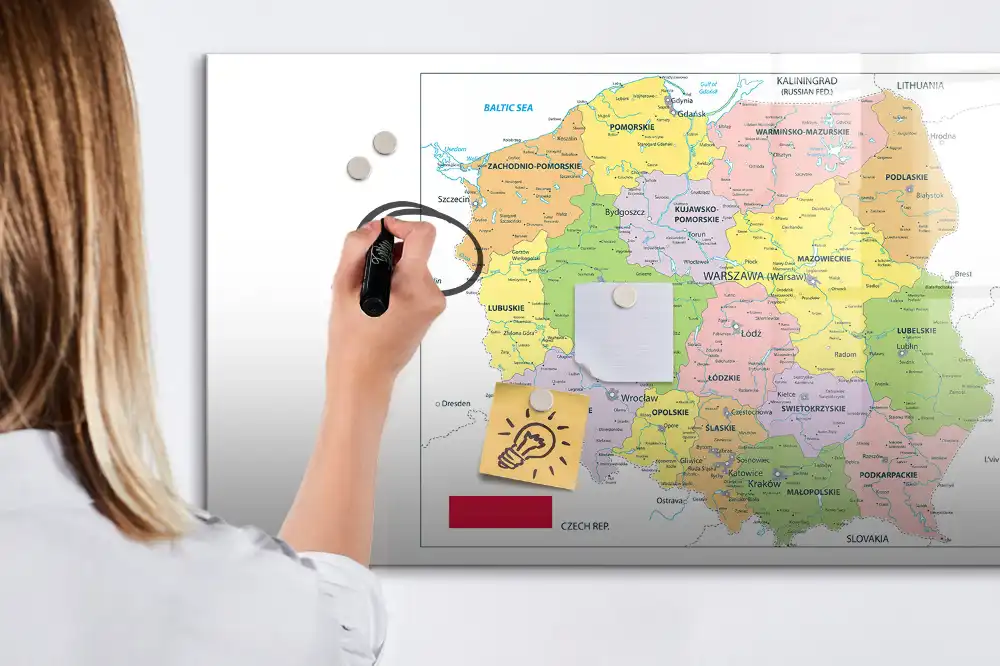 Tableau blanc magnétique effaçable à sec avec motif de carte de Pologne