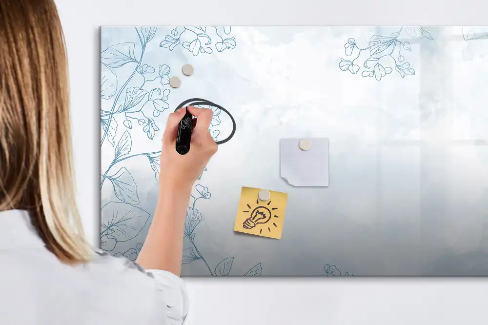 Tableau blanc magnétique effaçable à sec avec motif de plante dessinée au trait