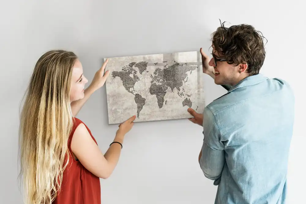 Tableau magnétique à dessiner avec carte des continents et impression journal