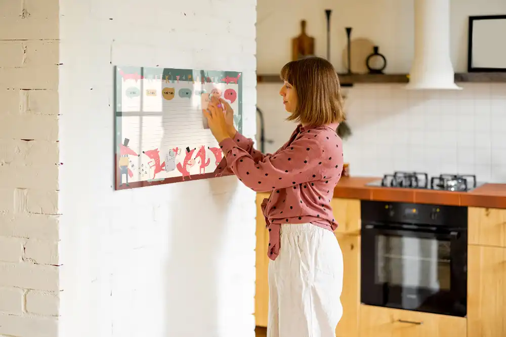 Tableau magnétique hebdomadaire pour l'organisation du temps des enfants