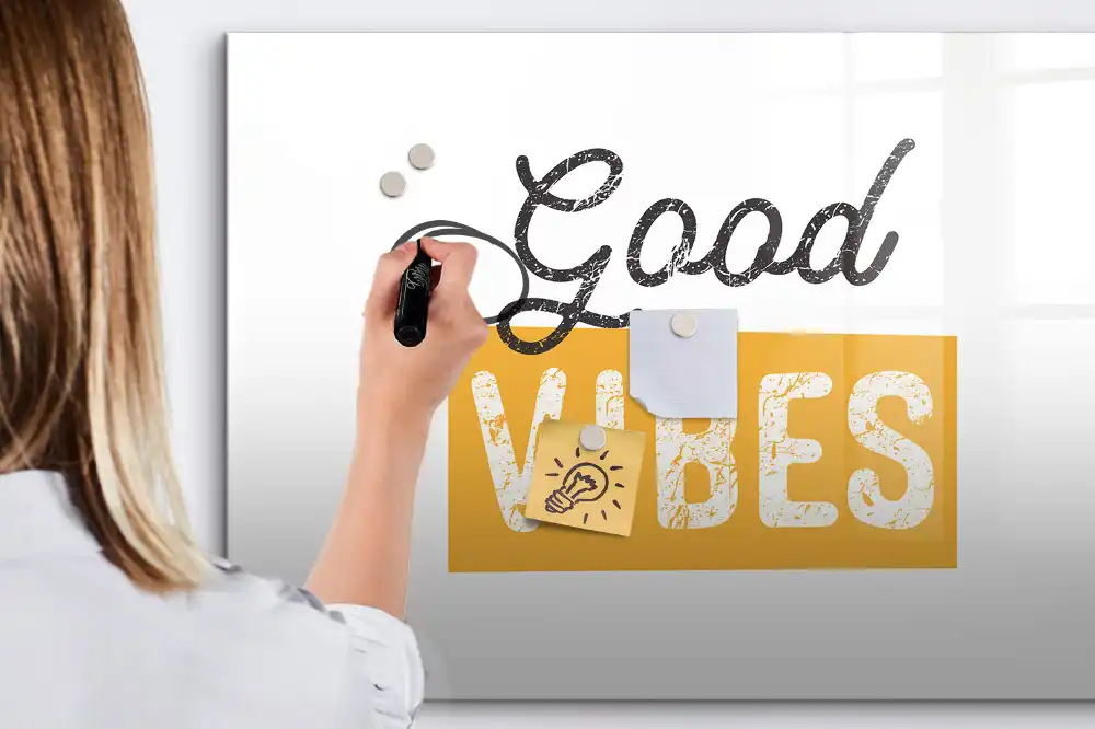 Tableau magnétique pour dessin avec citation inspirante