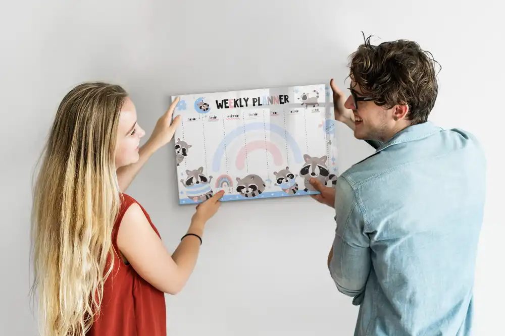 Tableau blanc magnétique effaçable à sec avec calendrier hebdomadaire pour enfants