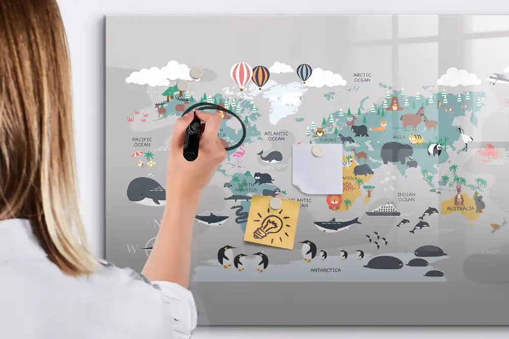Tableau magnétique pour dessin motif globe animé
