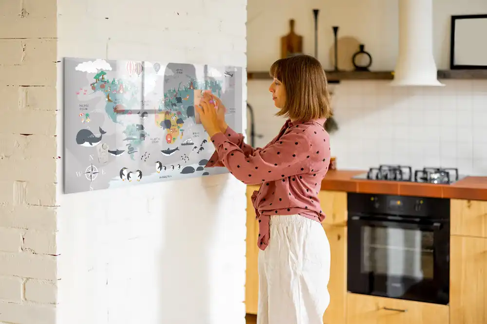 Tableau magnétique pour dessin motif globe animé