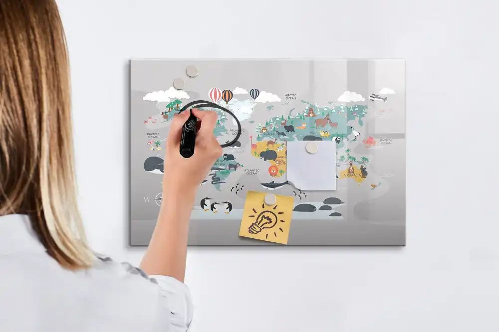 Tableau magnétique pour dessin motif globe animé