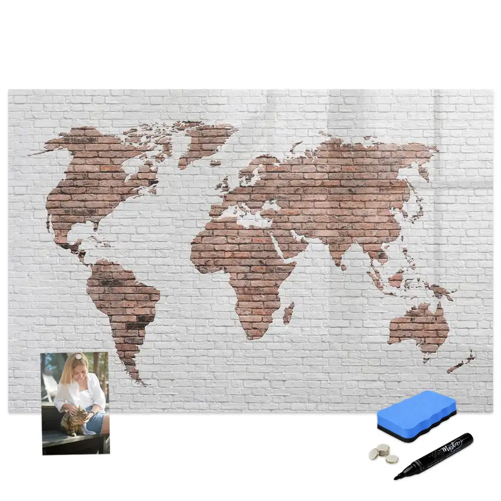 Tableau magnétique pour écriture motif continents sur fond de briques