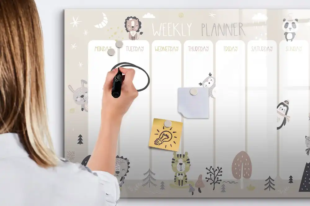 Tableau blanc magnétique effaçable à sec pour planification hebdomadaire