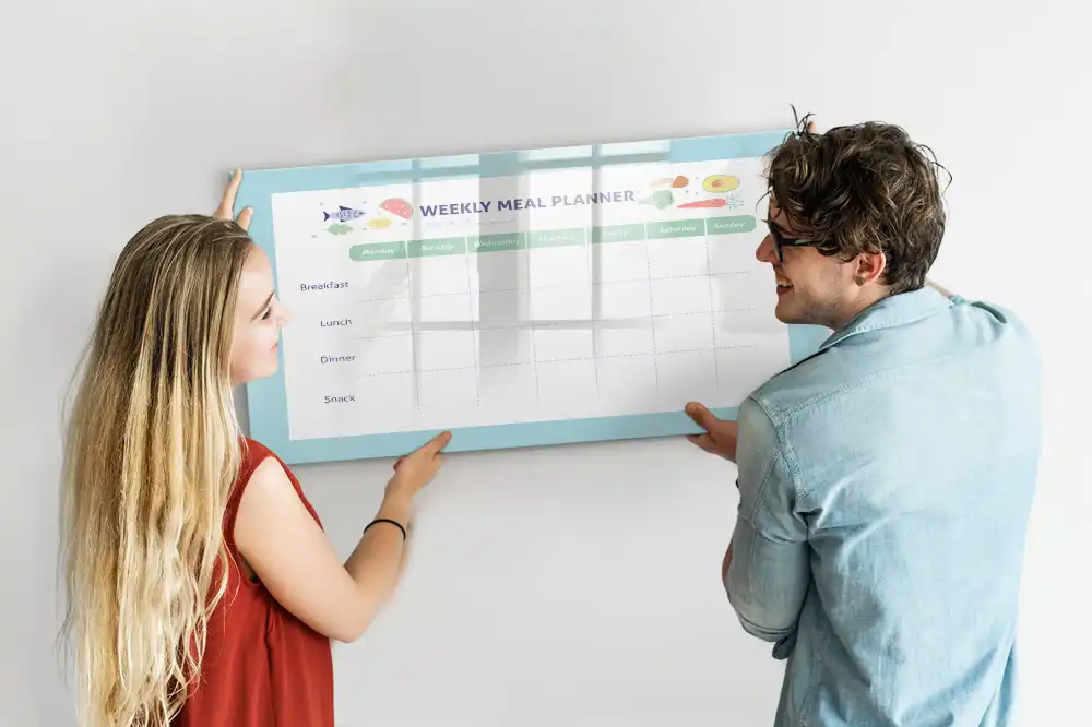 Tableau magnétique pour planification de menus de cuisine