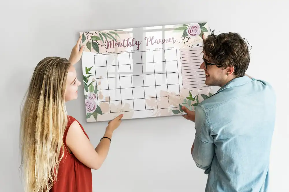 Tableau blanc magnétique effaçable à sec pour organisation des tâches rose