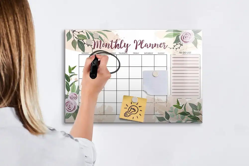 Tableau blanc magnétique effaçable à sec pour organisation des tâches rose