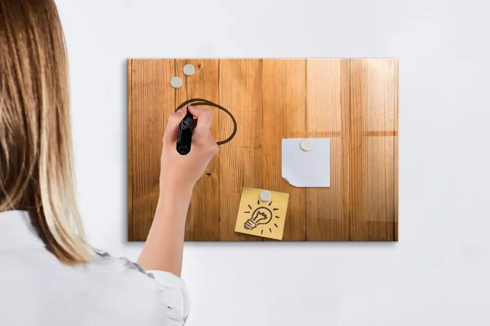 Tableau magnétique à dessiner avec planches en bois