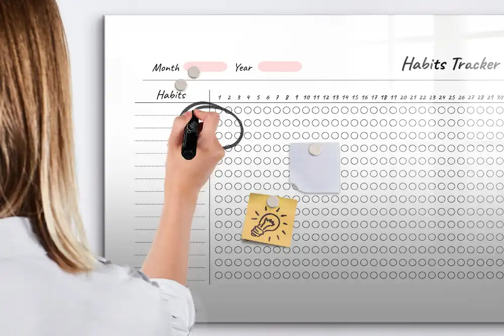 Tableau blanc magnétique effaçable à sec pour le suivi des habitudes quotidiennes