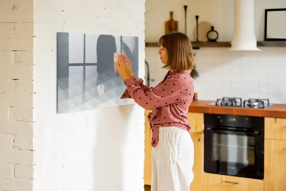 Tableau magnétique à dessiner avec motif abstrait ondulé