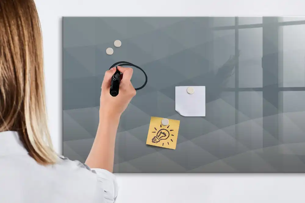 Tableau magnétique à dessiner avec motif abstrait ondulé