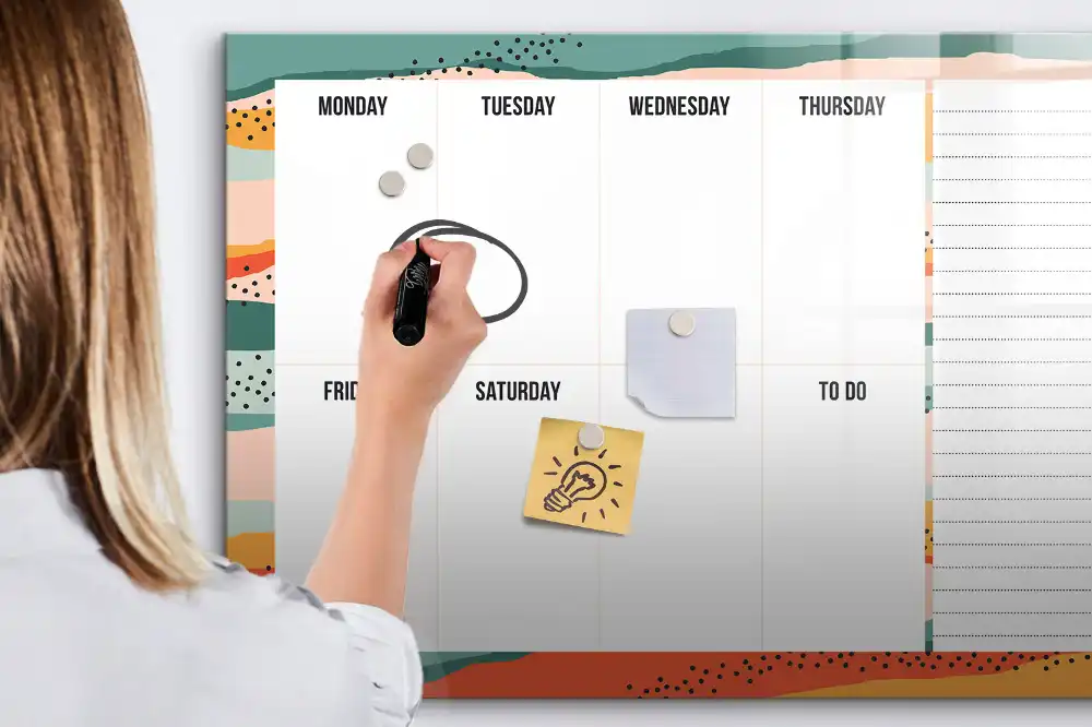 Tableau magnétique agenda hebdomadaire à dessiner