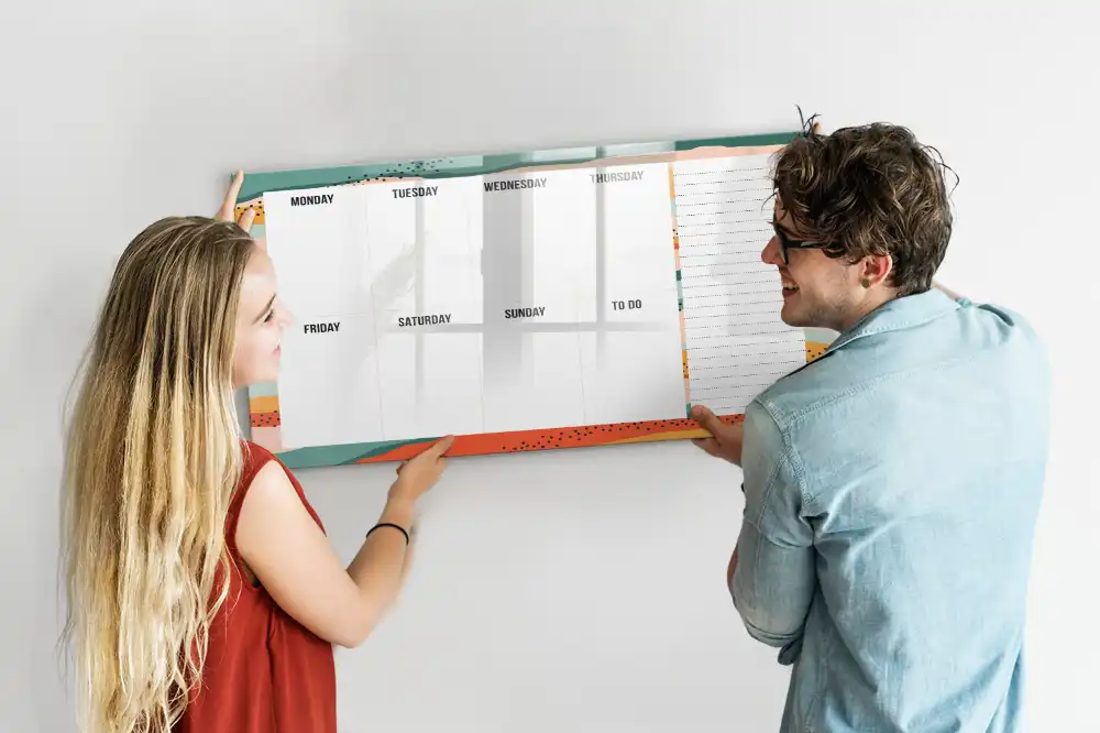 Tableau magnétique agenda hebdomadaire à dessiner
