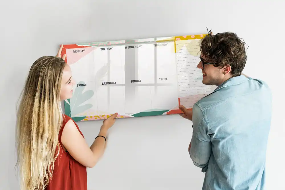 Tableau magnétique hebdomadaire pour calendrier