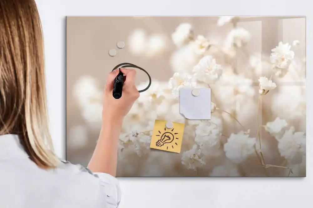 Tableau magnétique pour écriture motif fleurs blanches
