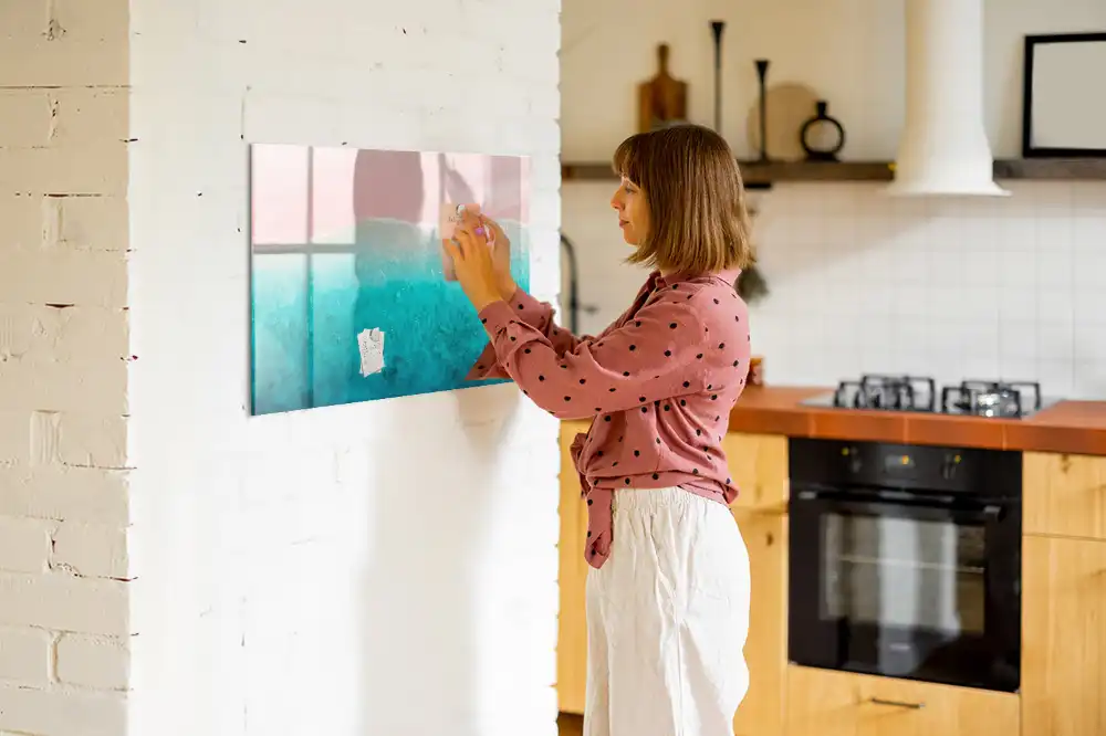 Tableau blanc magnétique effaçable à sec avec cadre doré