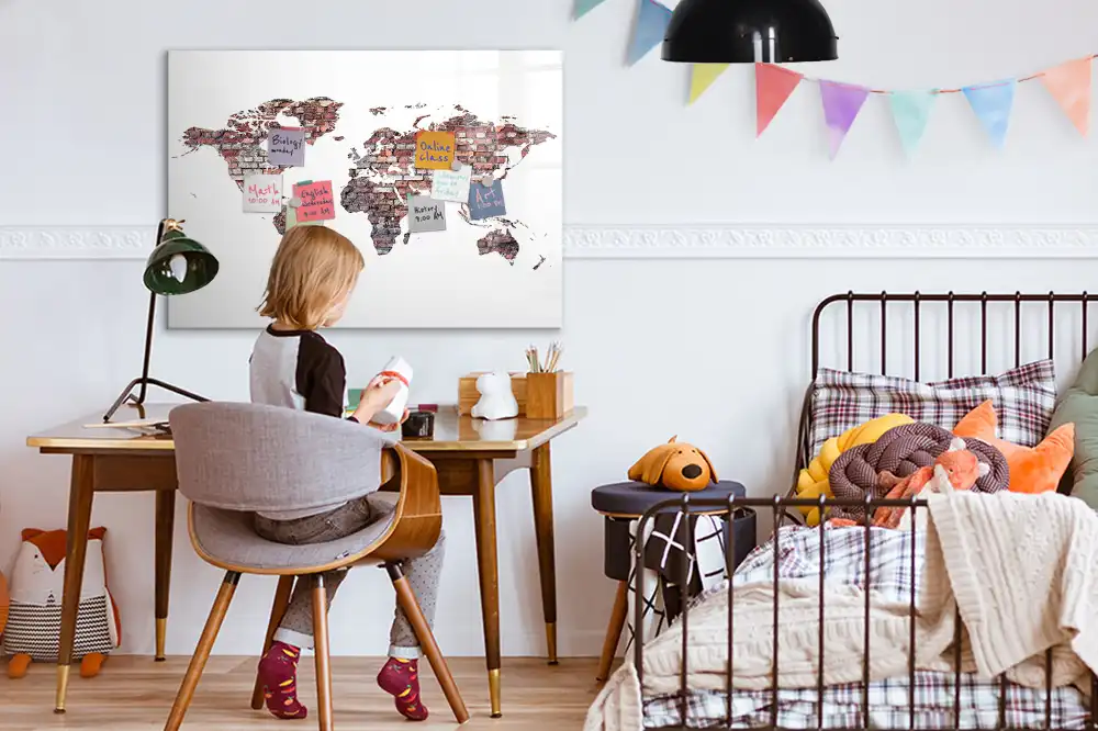 Tableau magnétique mural en forme de continents pour dessin