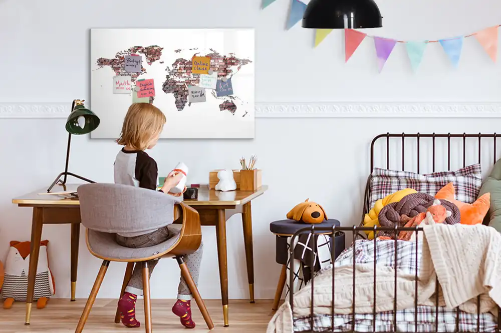 Tableau magnétique mural en forme de continents pour dessin